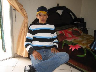 c le beau goss de notre college